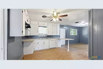902 S US Highway 281, Evant, TX 76525 - Photo 5
