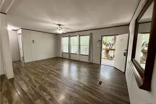 159 Deer Ln, New Braunfels, TX 78130 - Photo 3