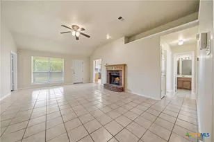 560 Hollow Rd, Killeen, TX 76542 - Photo 3