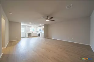 240 West Martindale, Seguin, TX 78155 - Photo 13