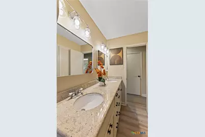 613 Jackson Street, Edna, TX 77957 - Photo 21