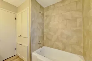 613 Jackson St, Edna, TX 77957 - Photo 23