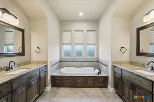 120 W Vienna Dr, Hutto, TX 78634 - Photo 15