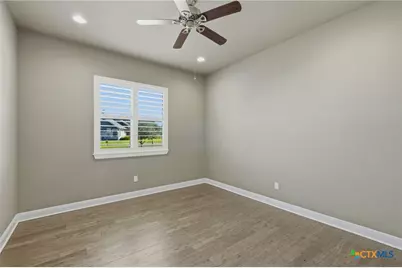 120 W Vienna Drive, Hutto, TX 78634 - Photo 17