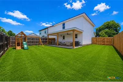 304 West Martindale St, Seguin, TX 78155 - Photo 27