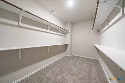 304 West Martindale St, Seguin, TX 78155 - Photo 23