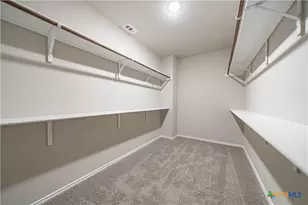 304 W Martindale St, Seguin, TX 78155 - Photo 23