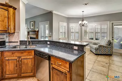 109 Ridge View, Victoria, TX 77904 - Photo 15