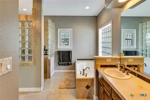 109 Ridge View, Victoria, TX 77904 - Photo 25