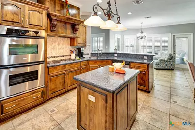109 Ridge View, Victoria, TX 77904 - Photo 13
