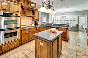 109 Ridge View, Victoria, TX 77904 - Photo 13