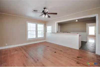 1503 E Virginia Avenue, Victoria, TX 77901 - Photo 31