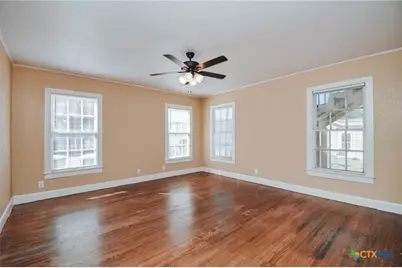 1503 E Virginia Avenue, Victoria, TX 77901 - Photo 23