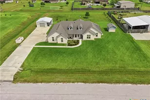 200 Bella Vis St, Victoria, TX 77905 - Photo 37