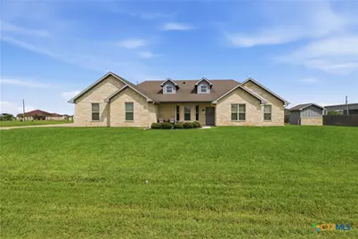 200 Bella Vista Street, Victoria, TX 77905 - Photo 1