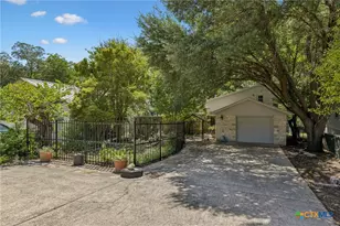 1648 Ponderosa Dr, New Braunfels, TX 78132 - Photo 5