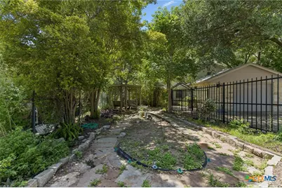 1648 Ponderosa Drive, New Braunfels, TX 78132 - Photo 45