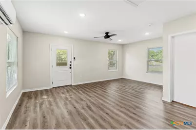 1115 W Avenue I, Temple, TX 76504 - Photo 7