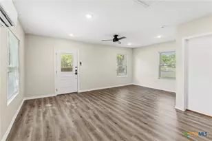 1115 W Avenue I, Temple, TX 76504 - Photo 7