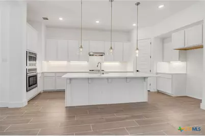 1421 Escarpment, New Braunfels, TX 78132 - Photo 9