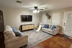 106 Owl Rd, Victoria, TX 77905 - Photo 11