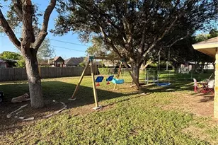 106 Owl Rd, Victoria, TX 77905 - Photo 29