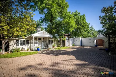 168 E Zink Street, New Braunfels, TX 78130 - Photo 3
