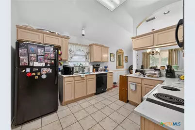339 Raven Ridge, New Braunfels, TX 78130 - Photo 9