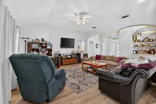 339 Raven Ridge, New Braunfels, TX 78130 - Photo 5