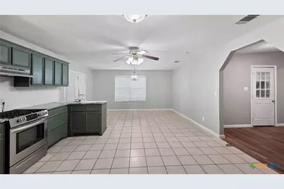 82 Bayou Drive, Port Lavaca, TX 77979 - Photo 7