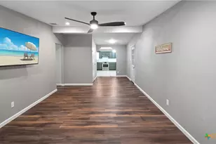 82 Bayou Dr, Port Lavaca, TX 77979 - Photo 3
