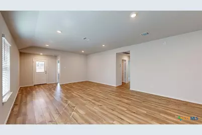 6902 Fread Drive, Killeen, TX 76549 - Photo 5