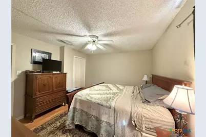 1209 Cobb Street, Edna, TX 77957 - Photo 25