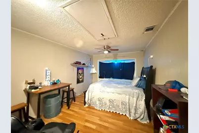 1209 Cobb Street, Edna, TX 77957 - Photo 19