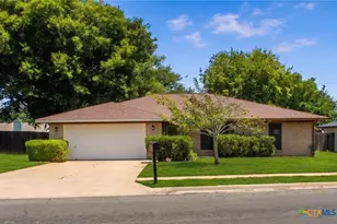 1410 Becker Dr, Killeen, TX 76543 - Photo 1
