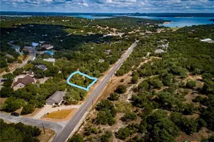 318 Gallagher Dr, Canyon Lake, TX 78133 - Photo 1