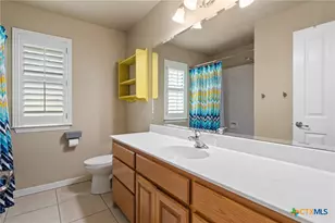 109 W Vw Dr, Georgetown, TX 78628 - Photo 15
