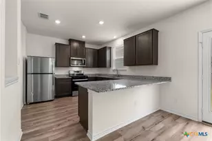 5012 Arrow Vis, Marion, TX 78124 - Photo 13