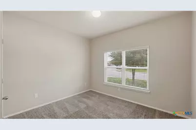 140 Fabarm Lane, New Braunfels, TX 78130 - Photo 11