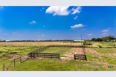 166 Lower Seguin Road, Marion, TX 78124 - Photo 5