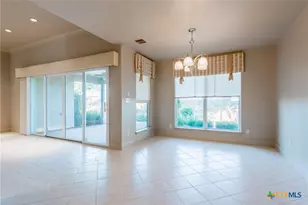 139 Georgia Pl, New Braunfels, TX 78130 - Photo 5