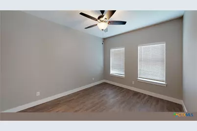 311 Craddock Avenue #102, San Marcos, TX 78666 - Photo 9