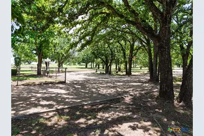 105 Lms Lane, Gatesville, TX 76528 - Photo 33