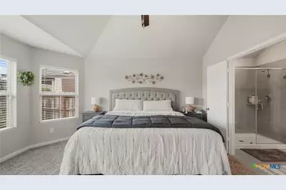 1132 Eagle Xing, Seguin, TX 78155 - Photo 17