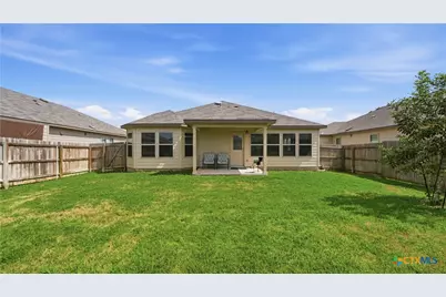 1132 Eagle Xing, Seguin, TX 78155 - Photo 31
