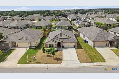 1132 Eagle Xing, Seguin, TX 78155 - Photo 33
