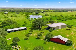 3298 Co Rd 132, Hallettsville, TX 77964 - Photo 3