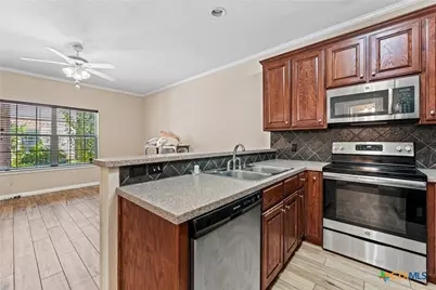 2101 S 7th Street, Waco, TX 76706 - Photo 19