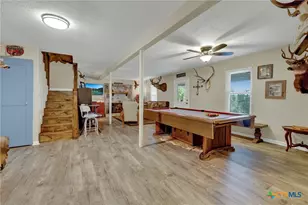 1422 Oakridge Ln, Canyon Lake, TX 78133 - Photo 5