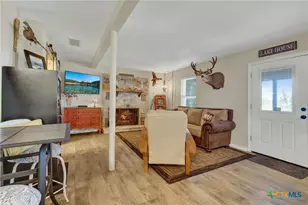 1422 Oakridge Ln, Canyon Lake, TX 78133 - Photo 23